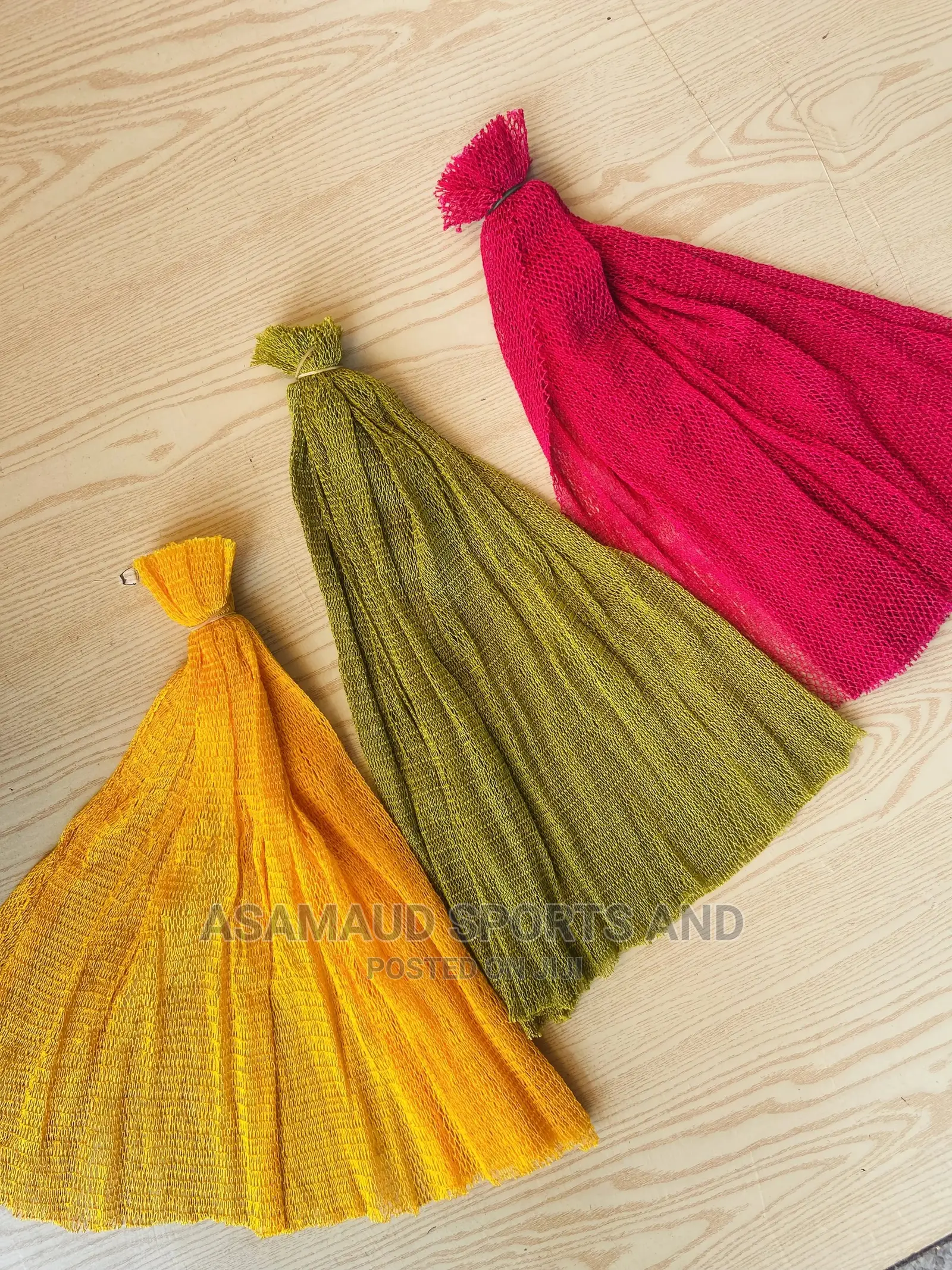 Original Medium Size Sponge at Cool Price