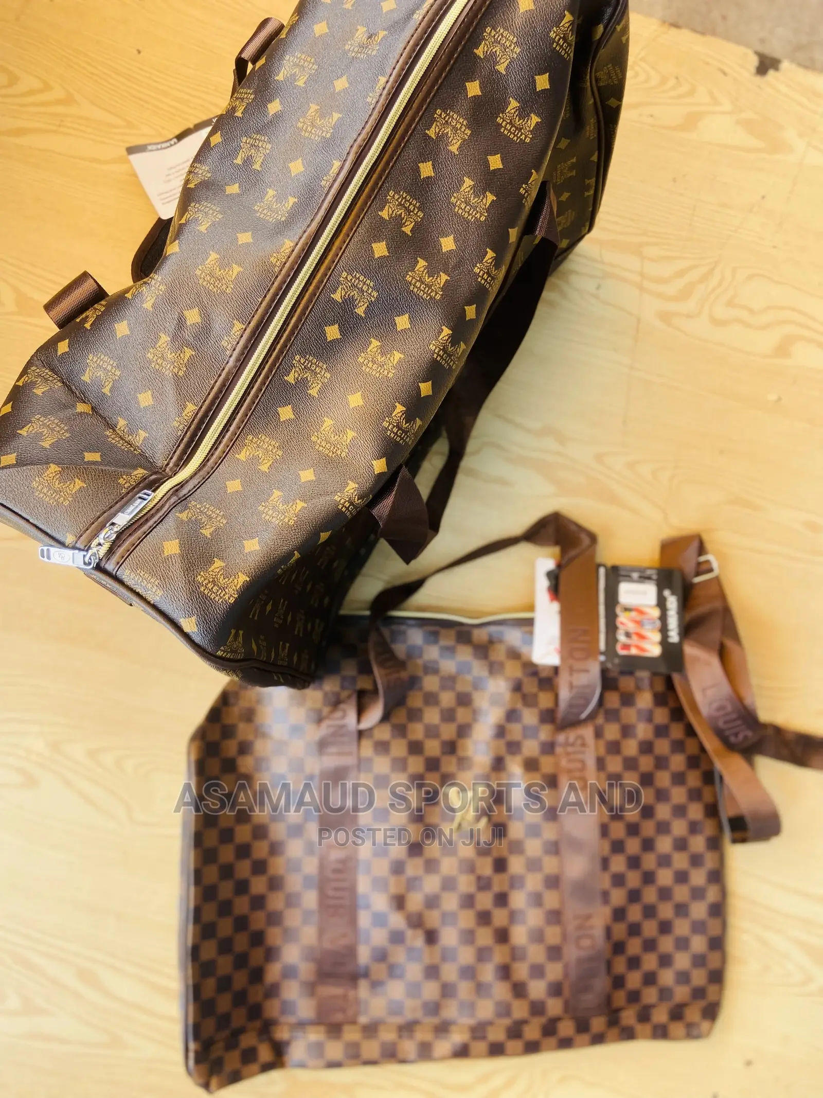 Hand Bag at Cool Price