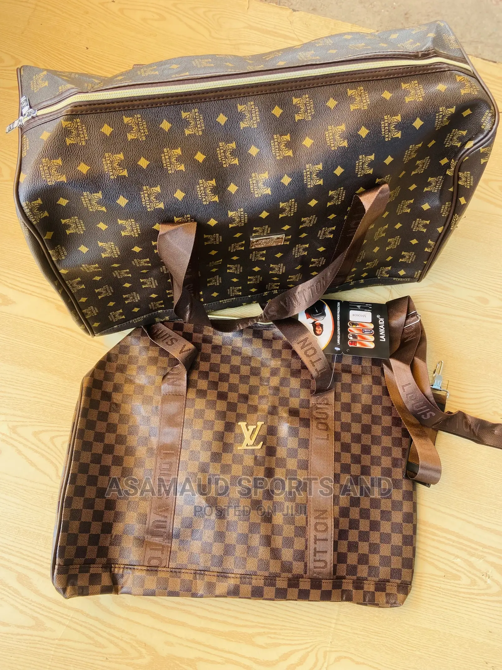 Hand Bag at Cool Price