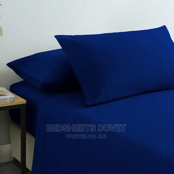 2 Bedsheets and Four Pillow Cases