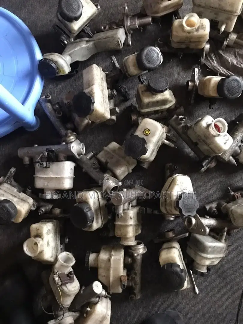 Home Used BRAKE PORT/MASTER CYLINDER Available for All Cars