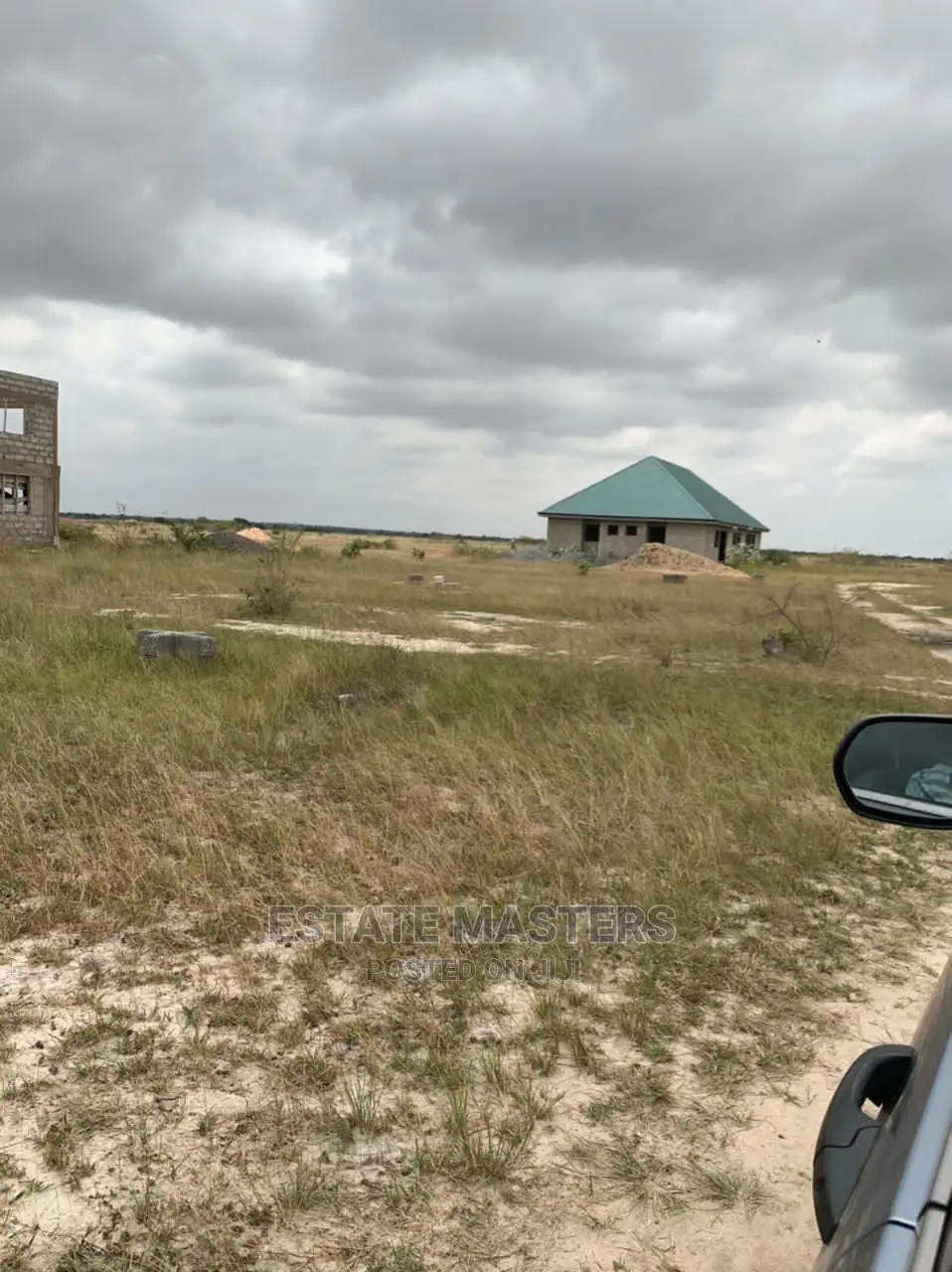 Luxurious and Litigation Free Lands