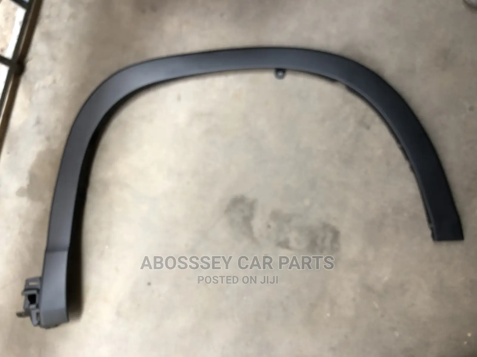 Toyota Highlander 2014 to 2018 Fender Moulding Available