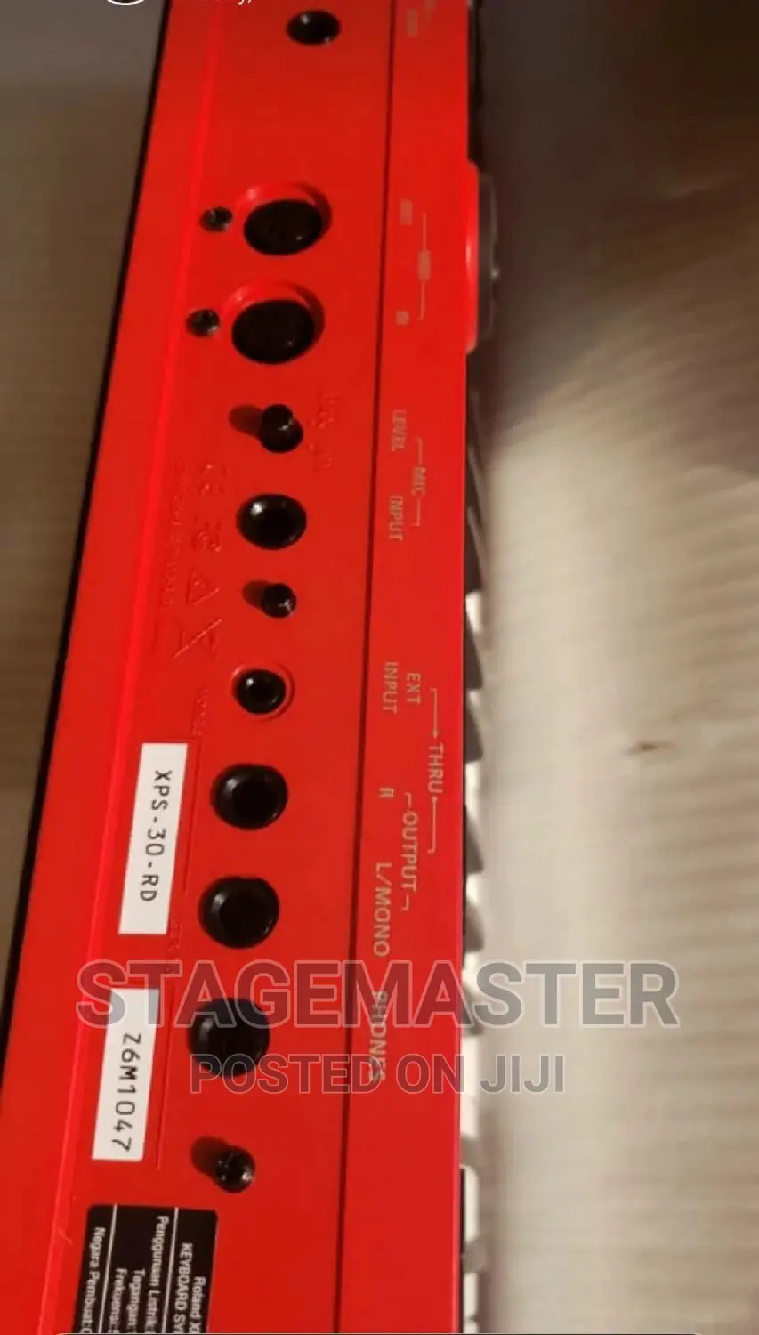 Roland Keyboard XPS 30
