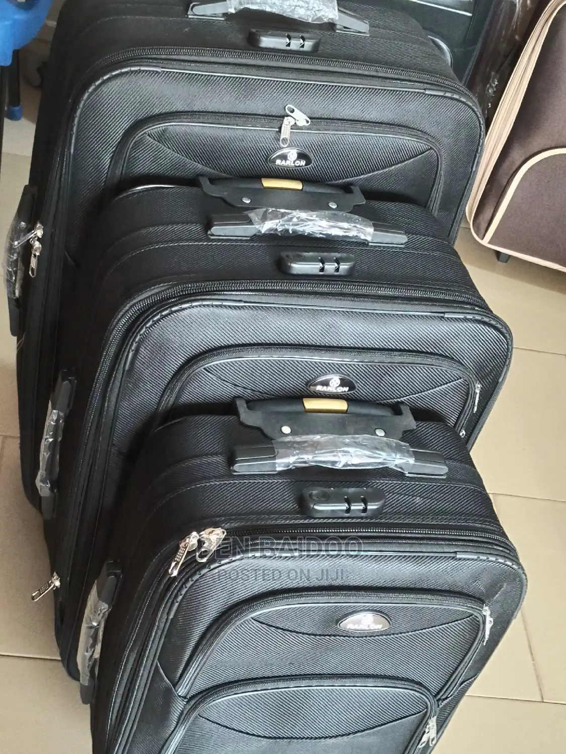 Material Traveling Bags(3in1 Set)