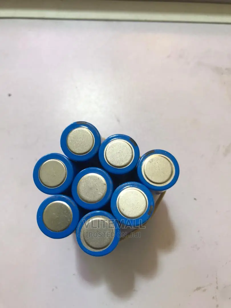 3.7V Lithium Rechargeable Batteries [18650]