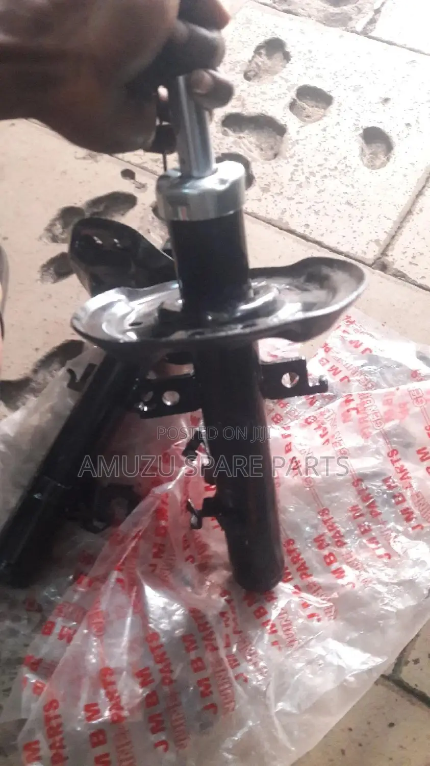 Nissan Qashqai 2016 Front Shocks
