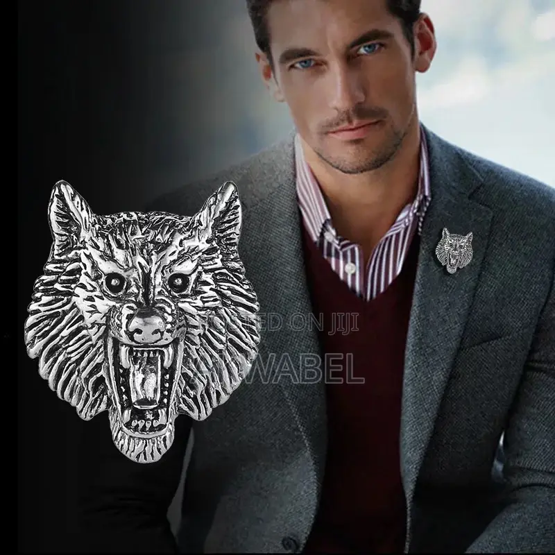 Elegant Wolf Lion Head Male Brooches