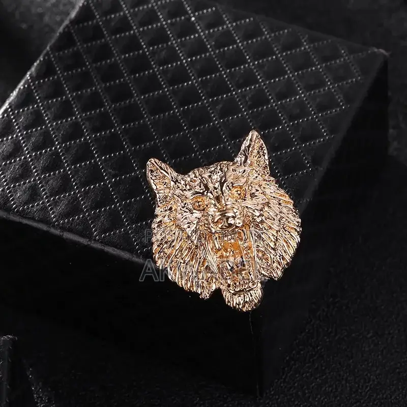 Elegant Wolf Lion Head Male Brooches