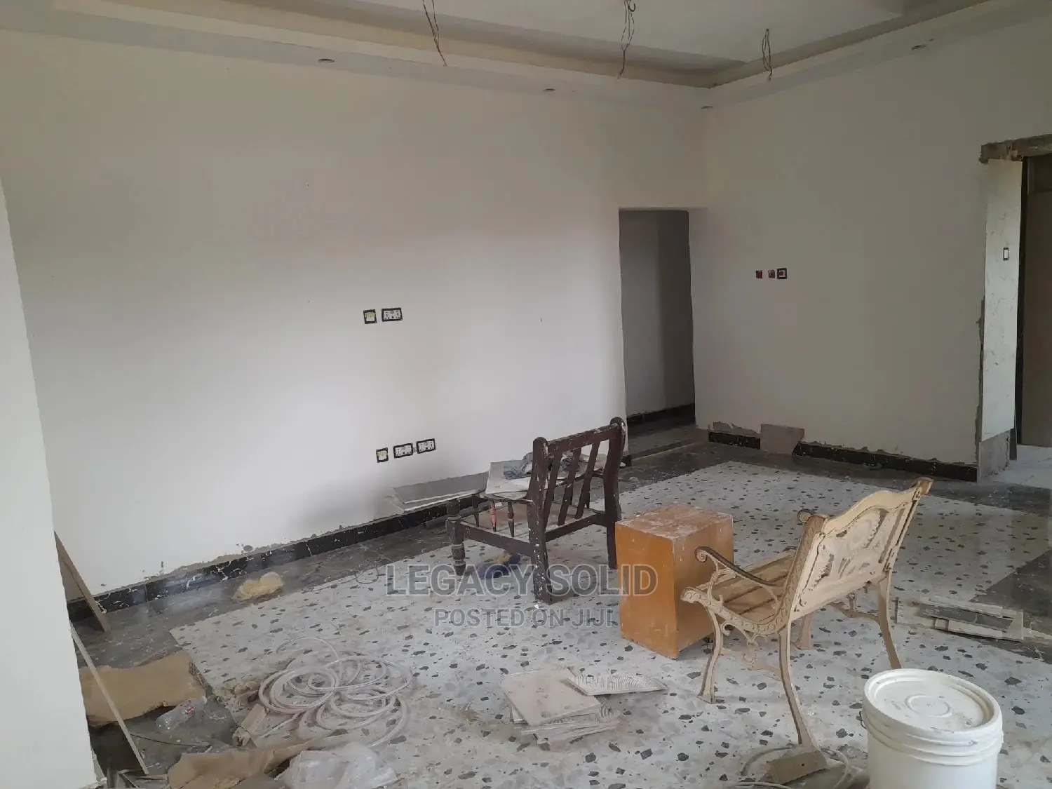 2bdrm Apartment in Legacy Solid Real, Ledzokuku-Krowor for Rent