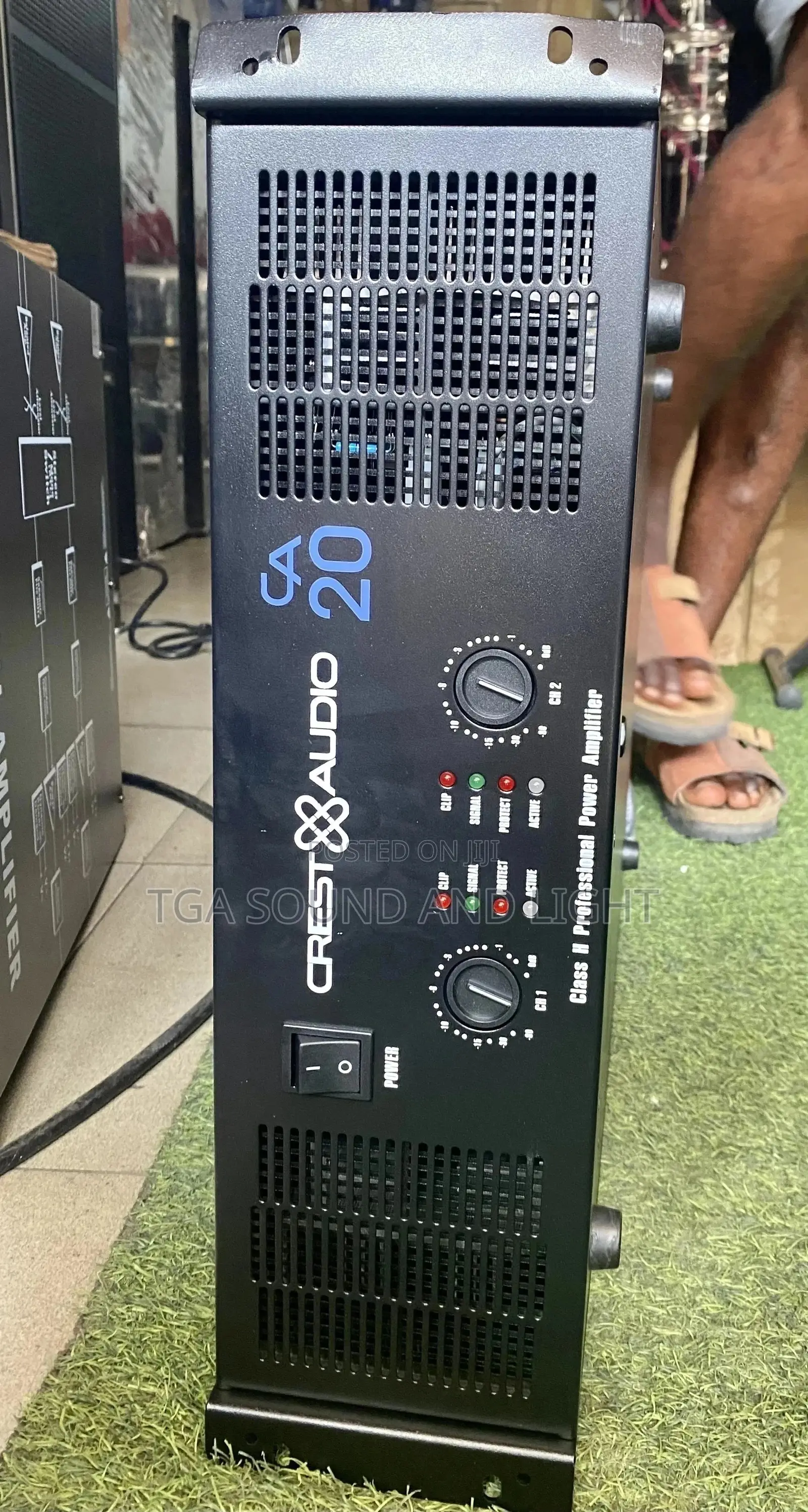 Crest Audio Ca20 2 Channels Power Amplifier