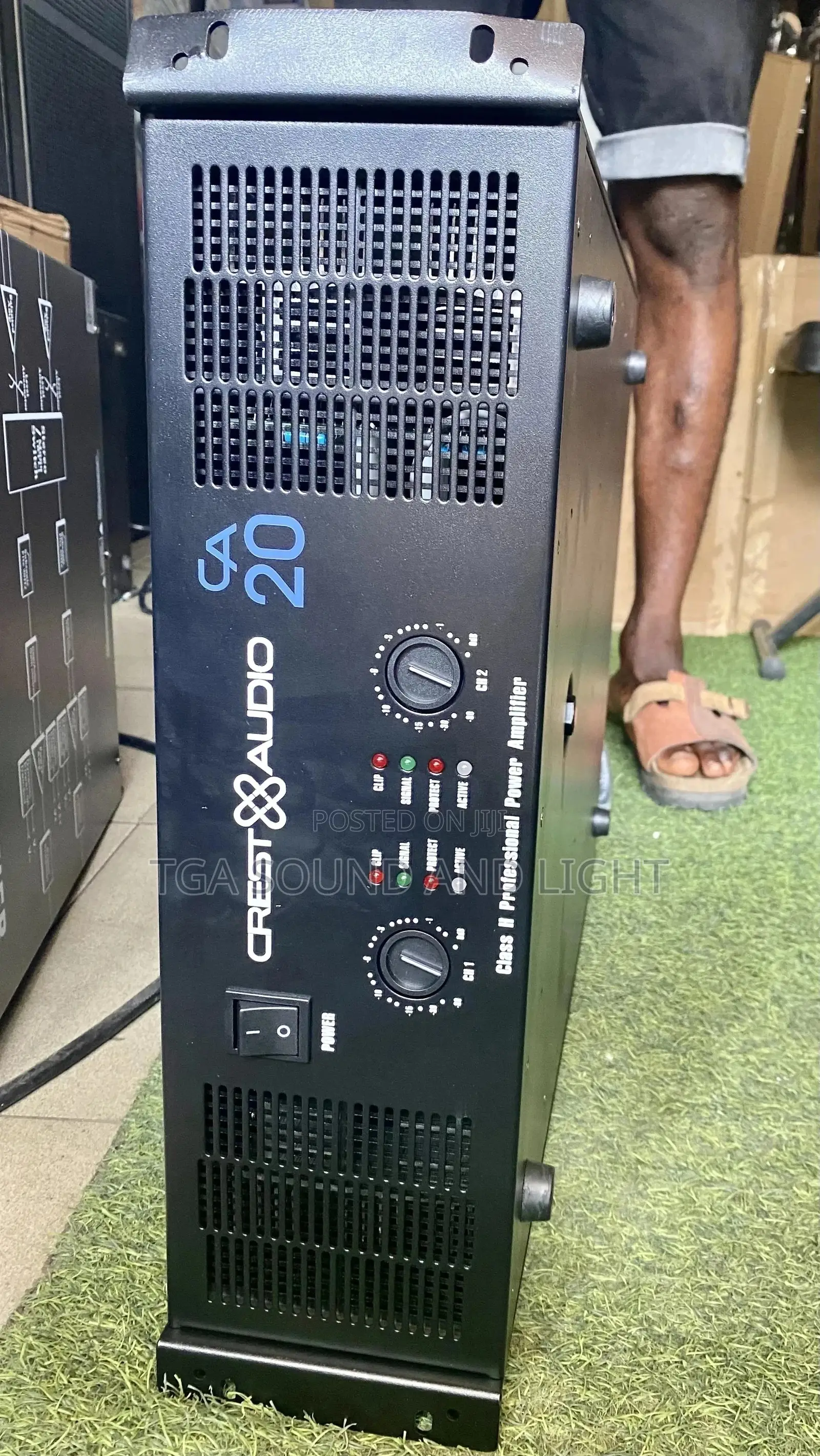 Crest Audio Ca20 2 Channels Power Amplifier