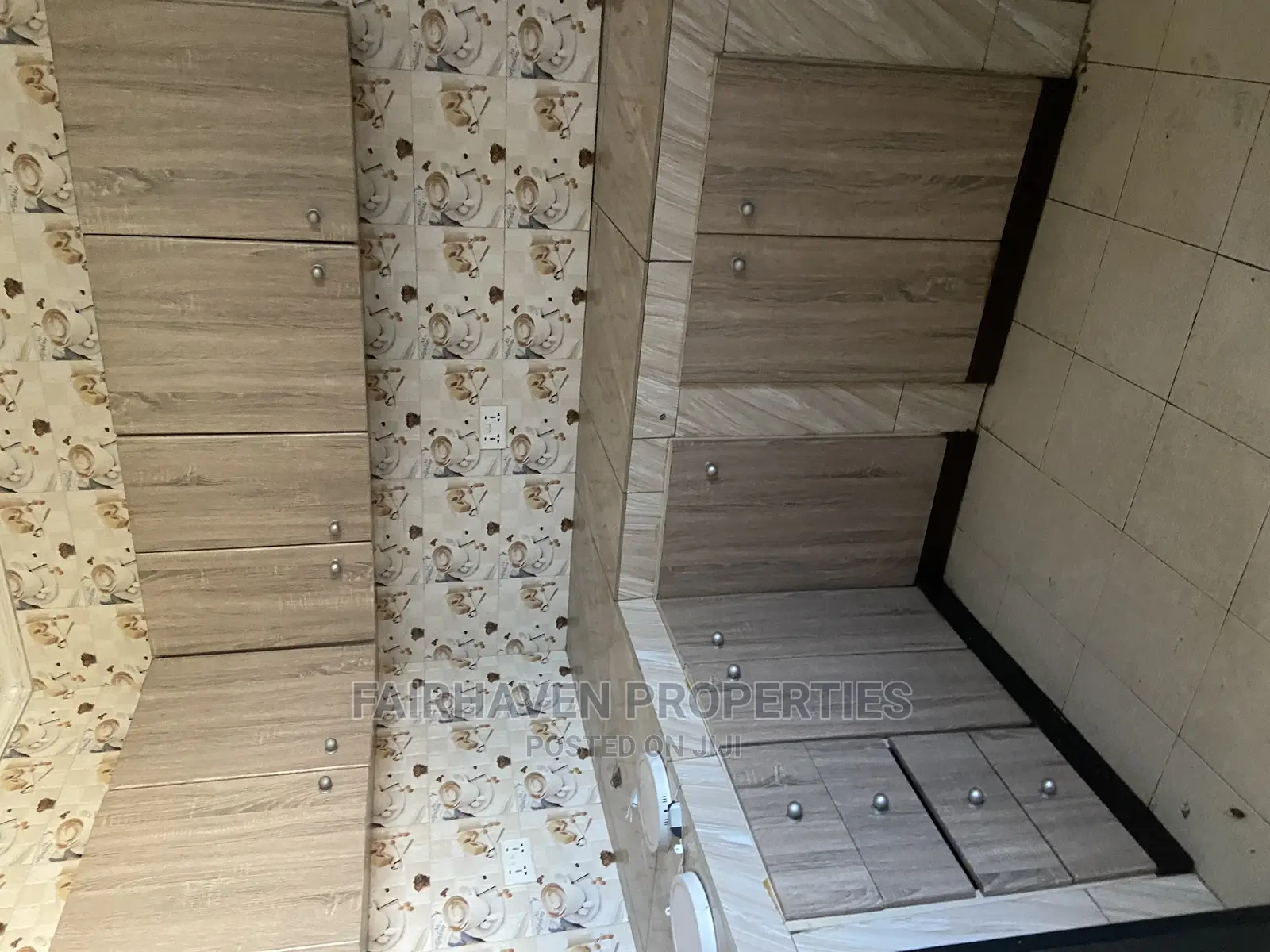 2bdrm Apartment in Tseaddo, Teshie for rent