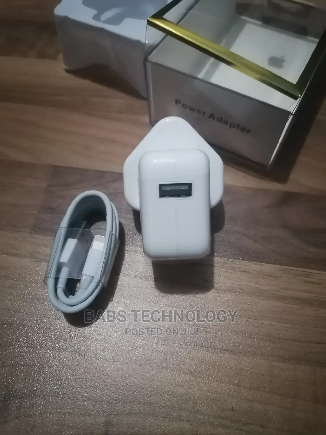10 - 12W iPhone Charger