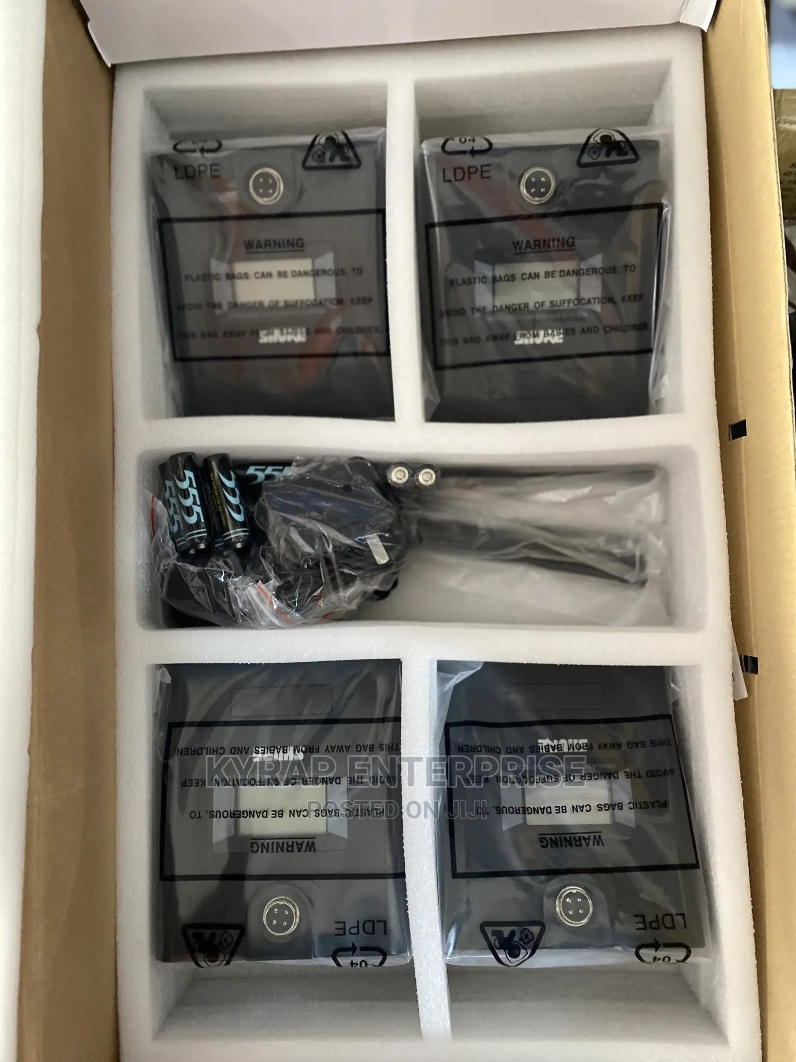 Shure Cordless 4 in 1 Conference Microphone