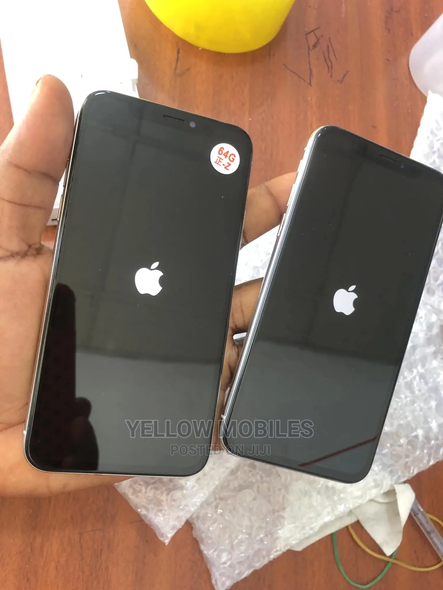 Apple iPhone X 64 GB White