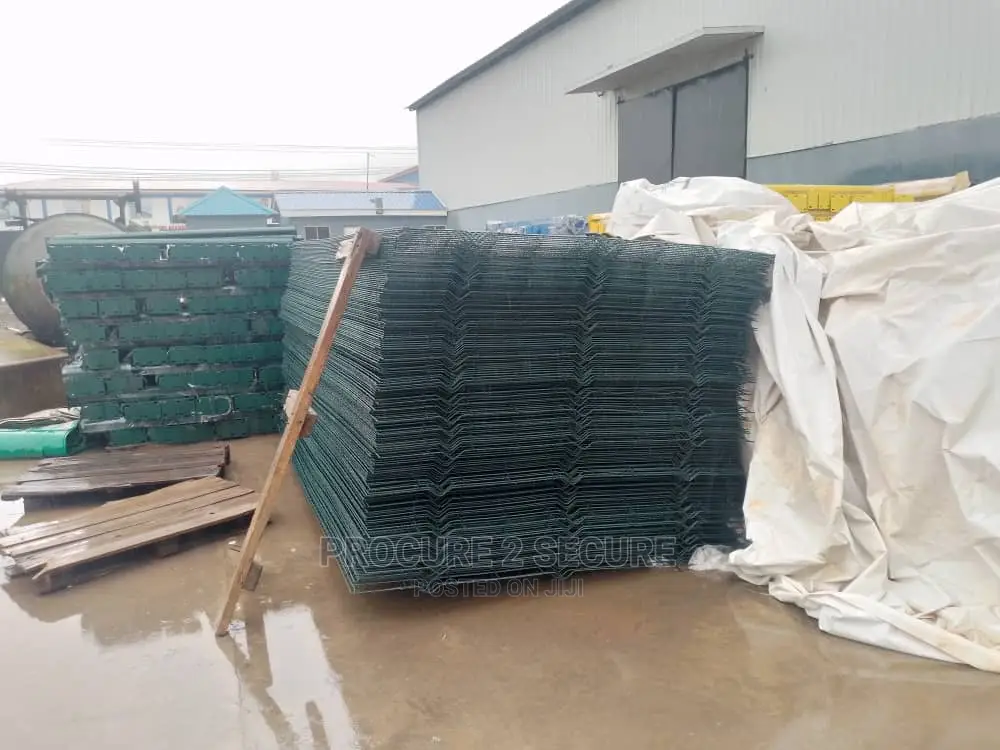 Panel Mesh Fence