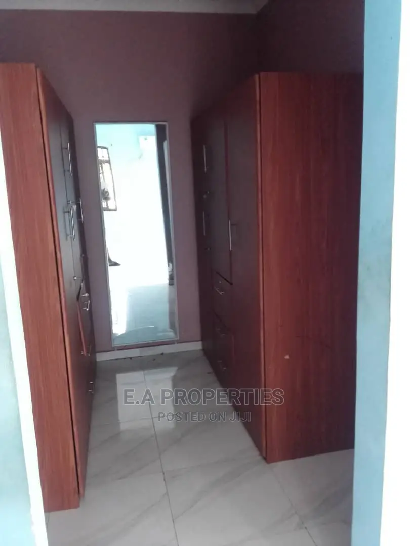 5bdrm House in E a Proprties, Frafraha for Sale
