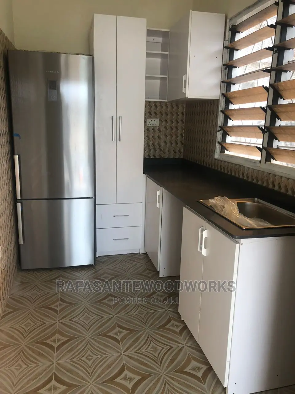 Raf Kitchen Cabinets