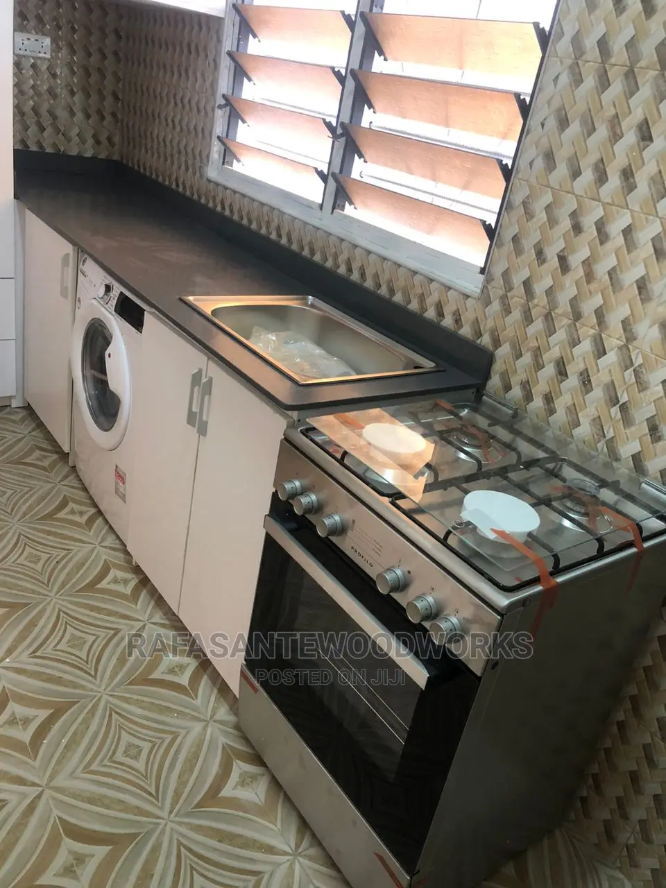 Raf Kitchen Cabinets