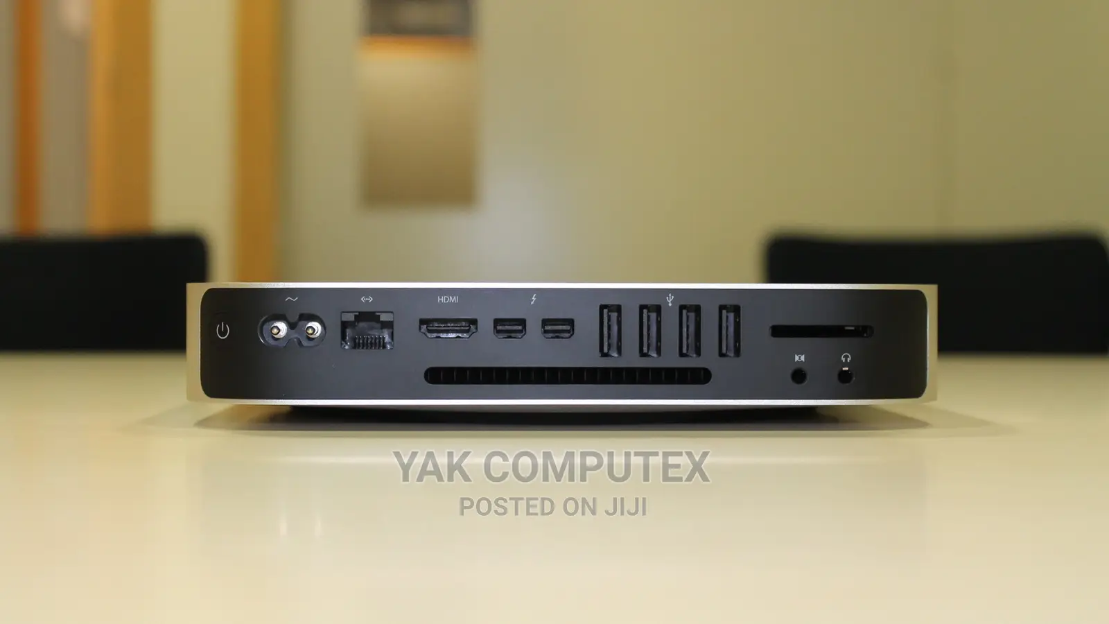 Desktop Computer Apple Mac Mini 8GB Intel Core I7 SSD 256GB