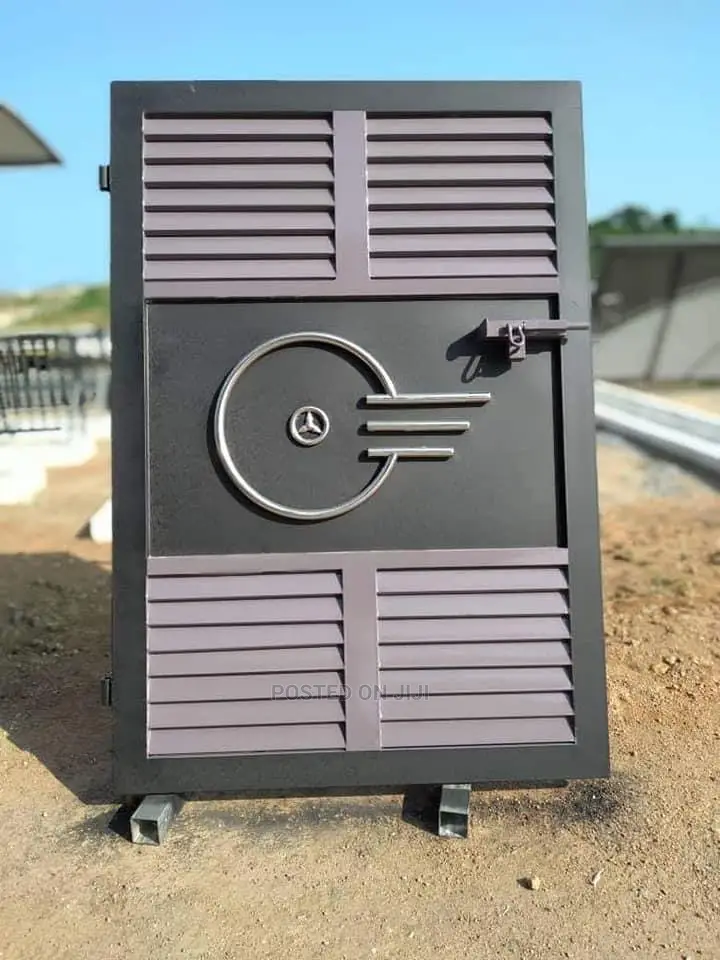 Executive Galvanized Stainless Main Gate