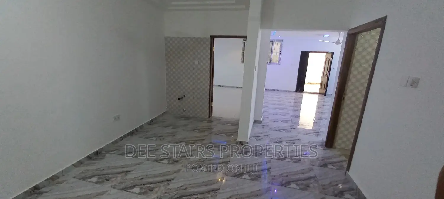 3bdrm Apartment in Tsseaddo Behinde for rent
