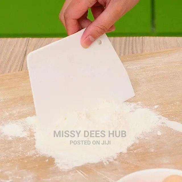 Plastic Scraper