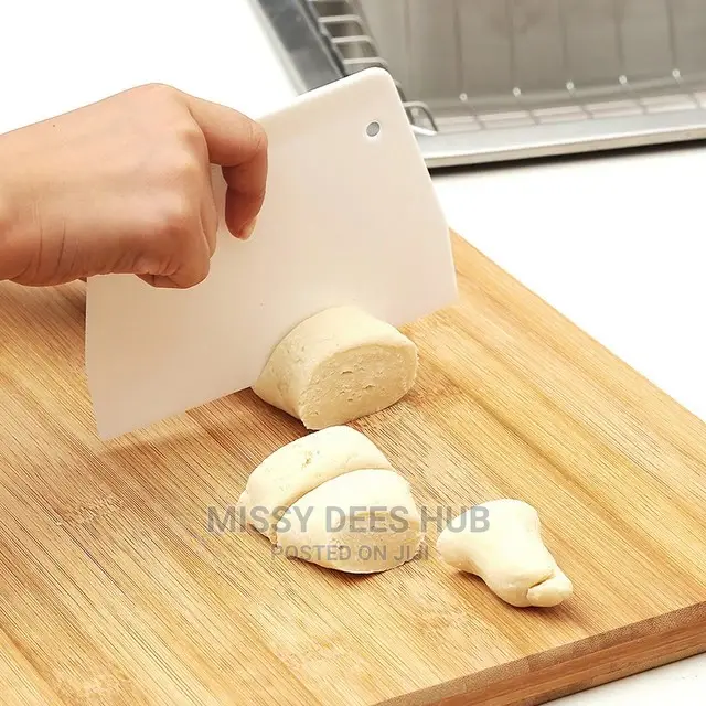 Plastic Scraper