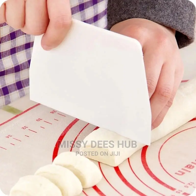 Plastic Scraper