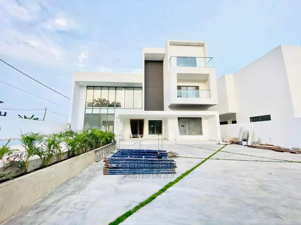 5bdrm Mansion in Dr Roko, East Legon for Sale
