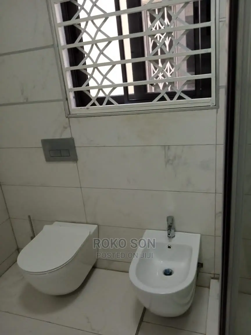 4bdrm Duplex in Dr Roko, Abelemkpe for Sale