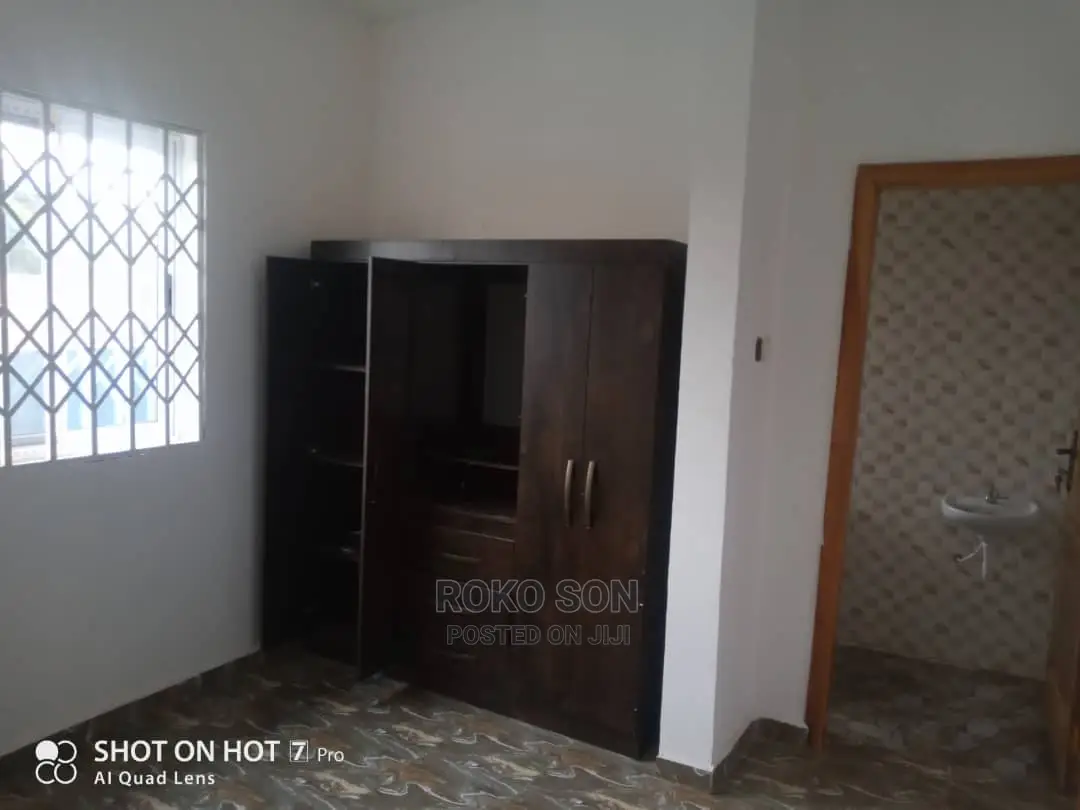 4bdrm House in Dr Roko, Dome for Sale