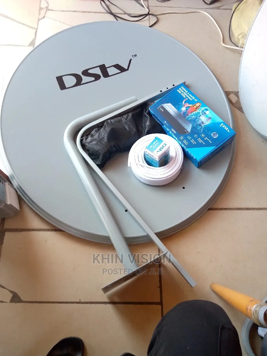 DSTV Full Set With Dish, Decoder ,Cable,N