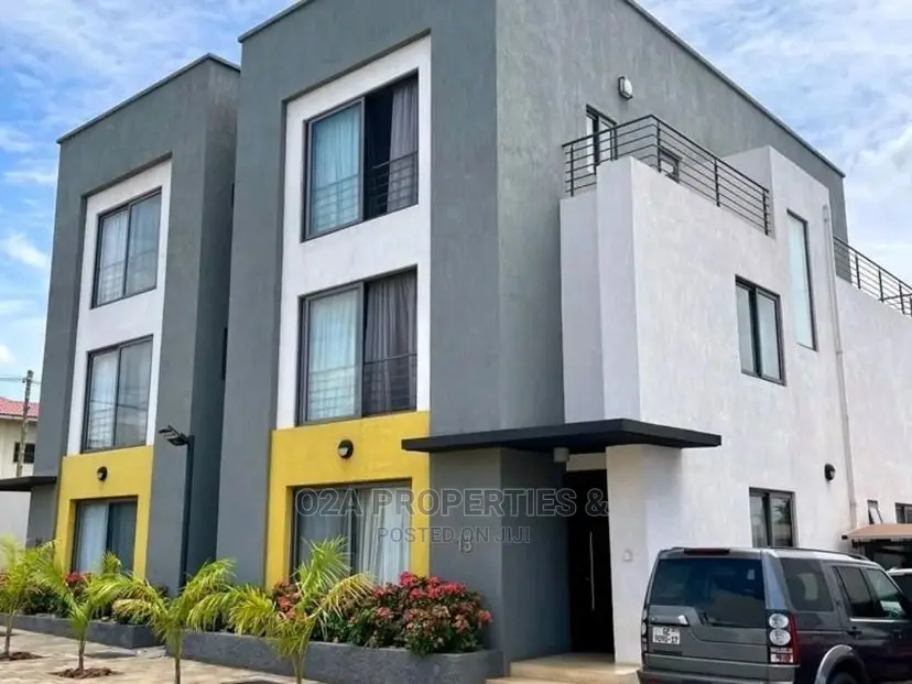 5bdrm House in US Embassy Area for Rent