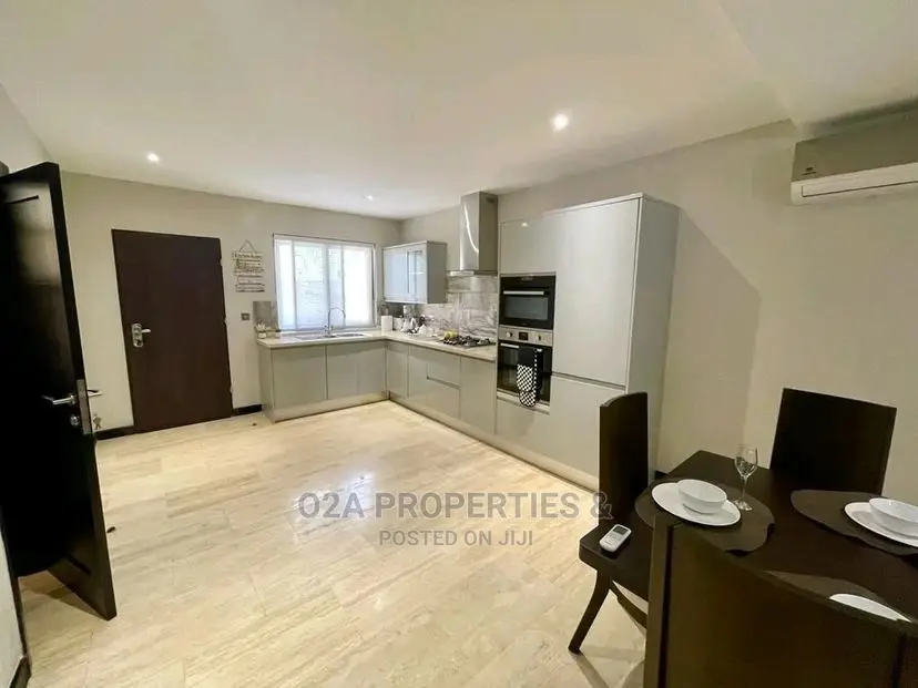 5bdrm House in US Embassy Area for Rent
