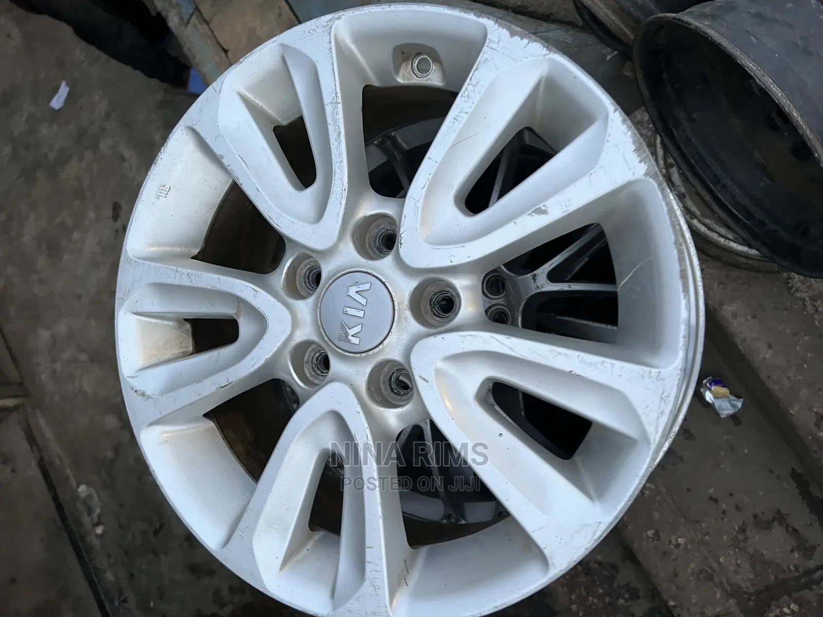 Home Used Kia Rim in Sizes