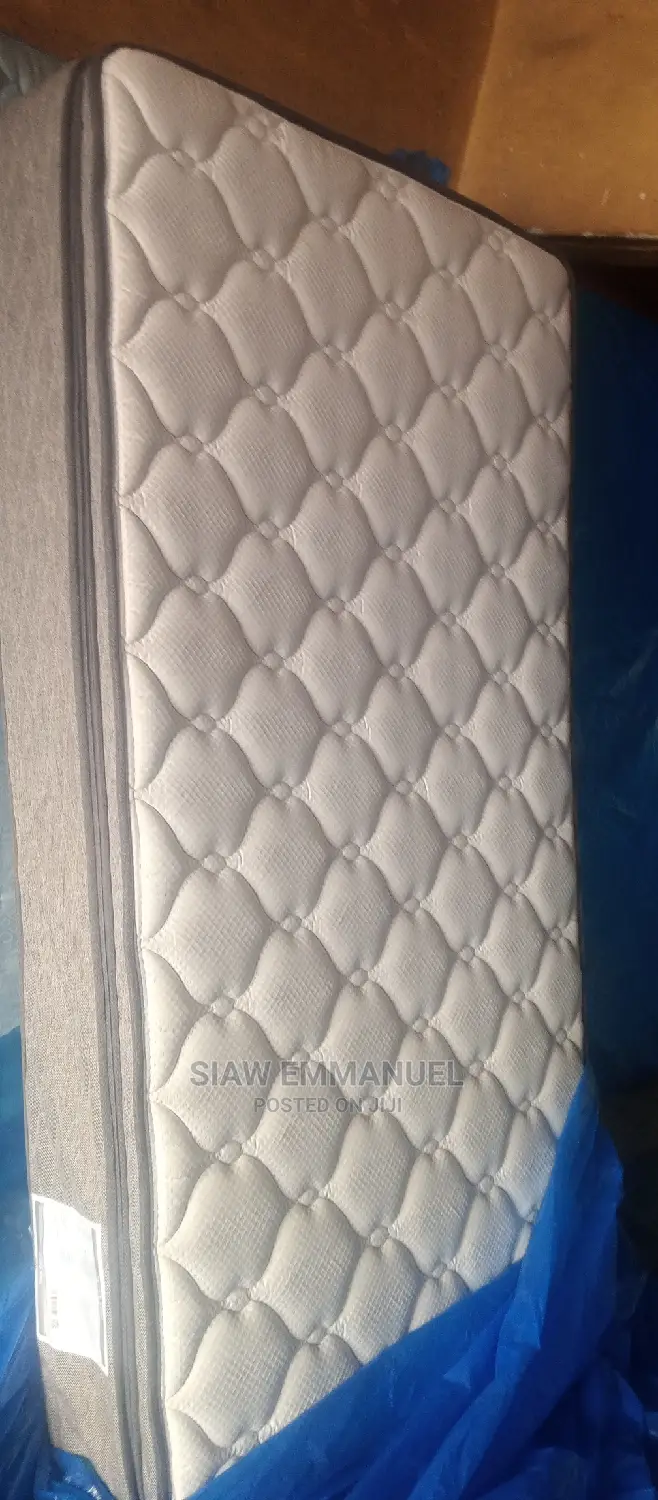 60/80 Foreign Mattress Sold at Whole Sale Prices