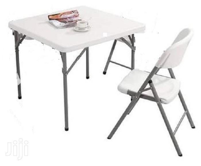 White Foldable Table With Chair.
