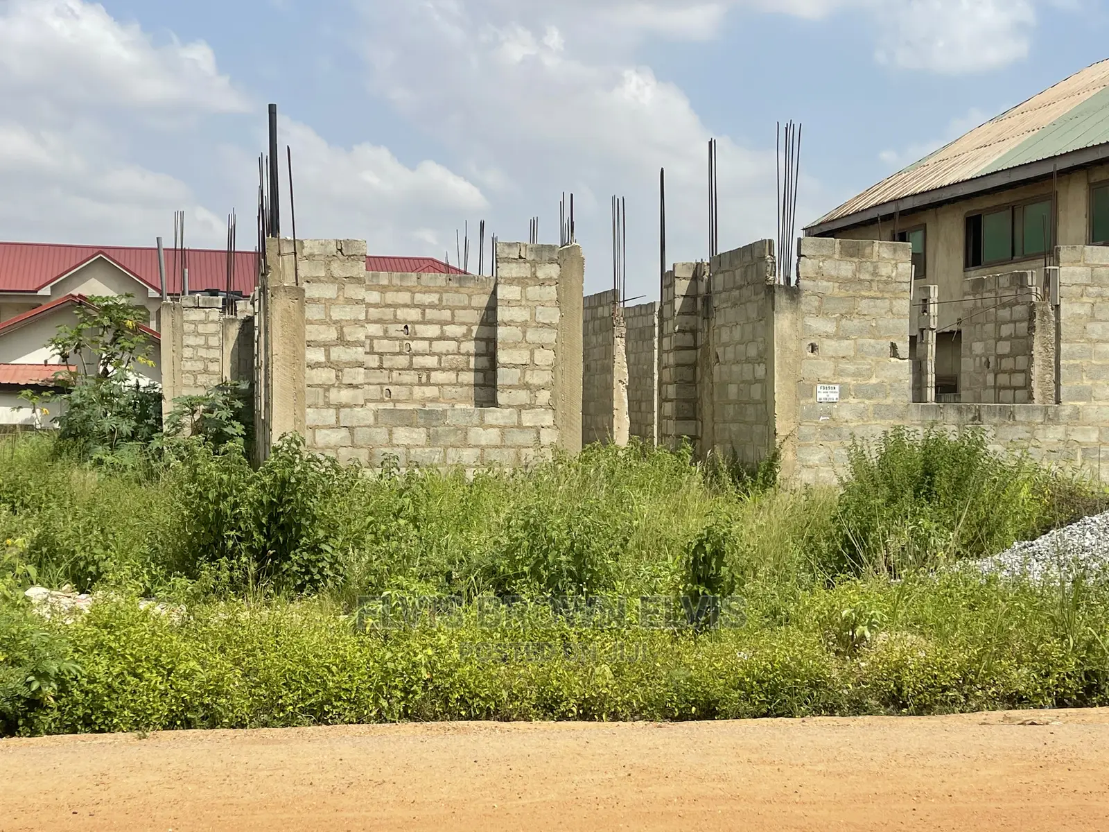 Call if You Want Uncomplicated Building 4 Sale Ajiriganor