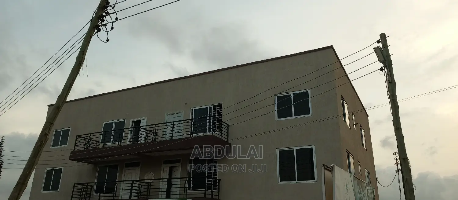 2bdrm Apartment in Ashomam Estate, Police Station for rent