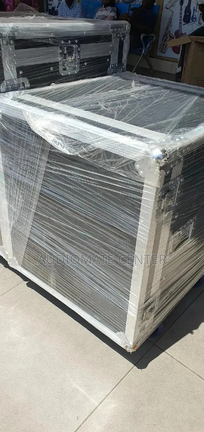 14 Amplify Rack