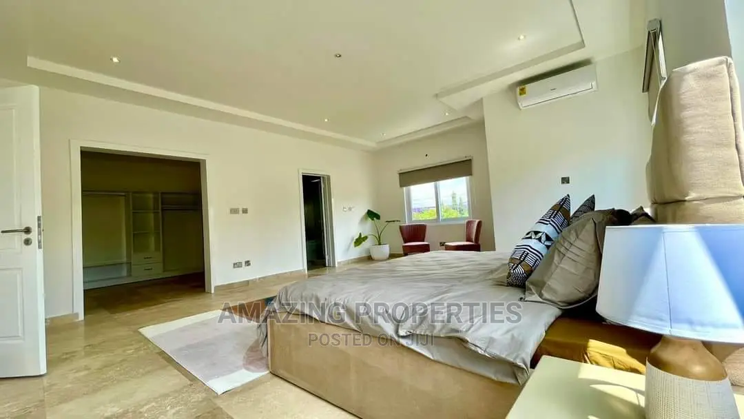 Furnished 4bdrm Townhouse / Terrace in Cantonments for Rent