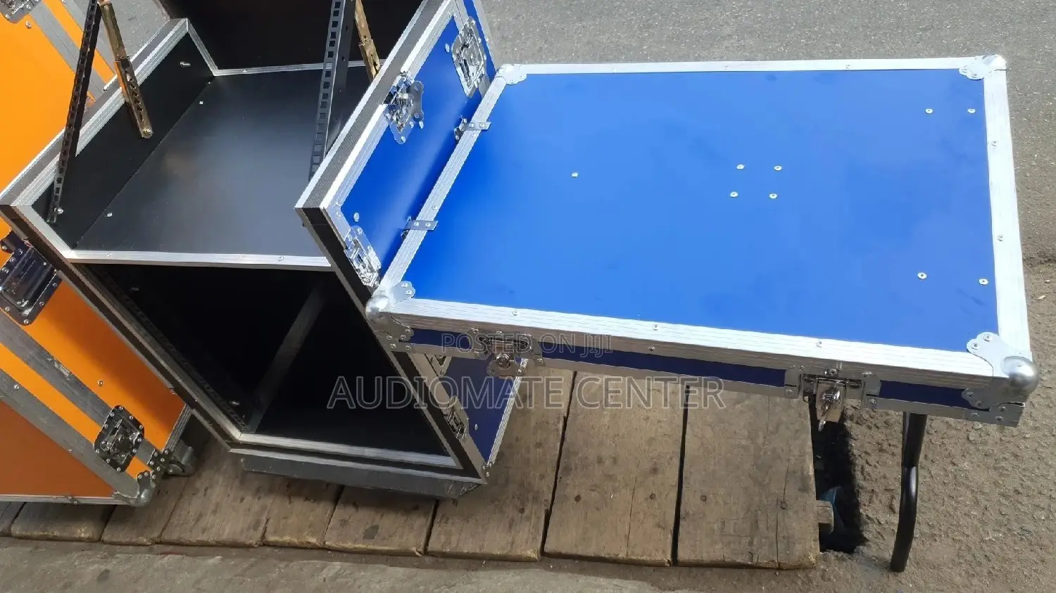16 U Mixer Rack