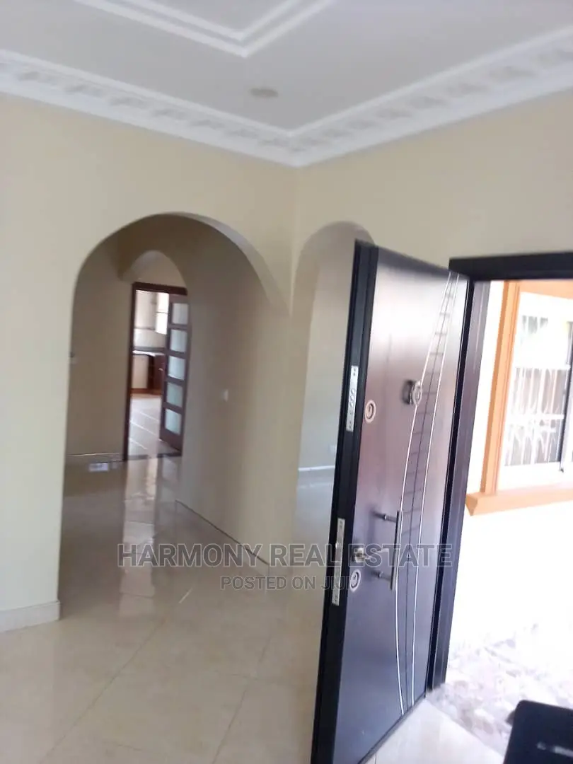 Big House to Let -Dzorwulu