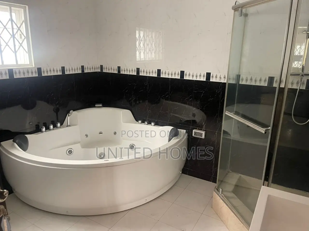 5bdrm House in Cantonments for Rent