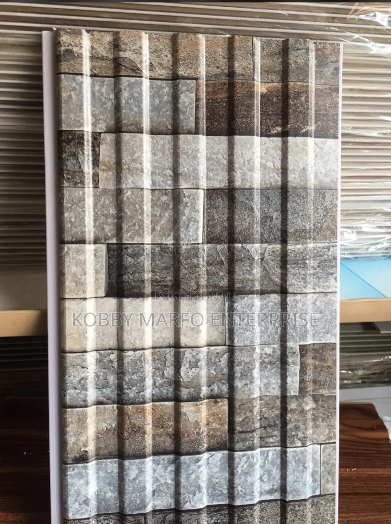 Plastic T G( Fiber Tng)