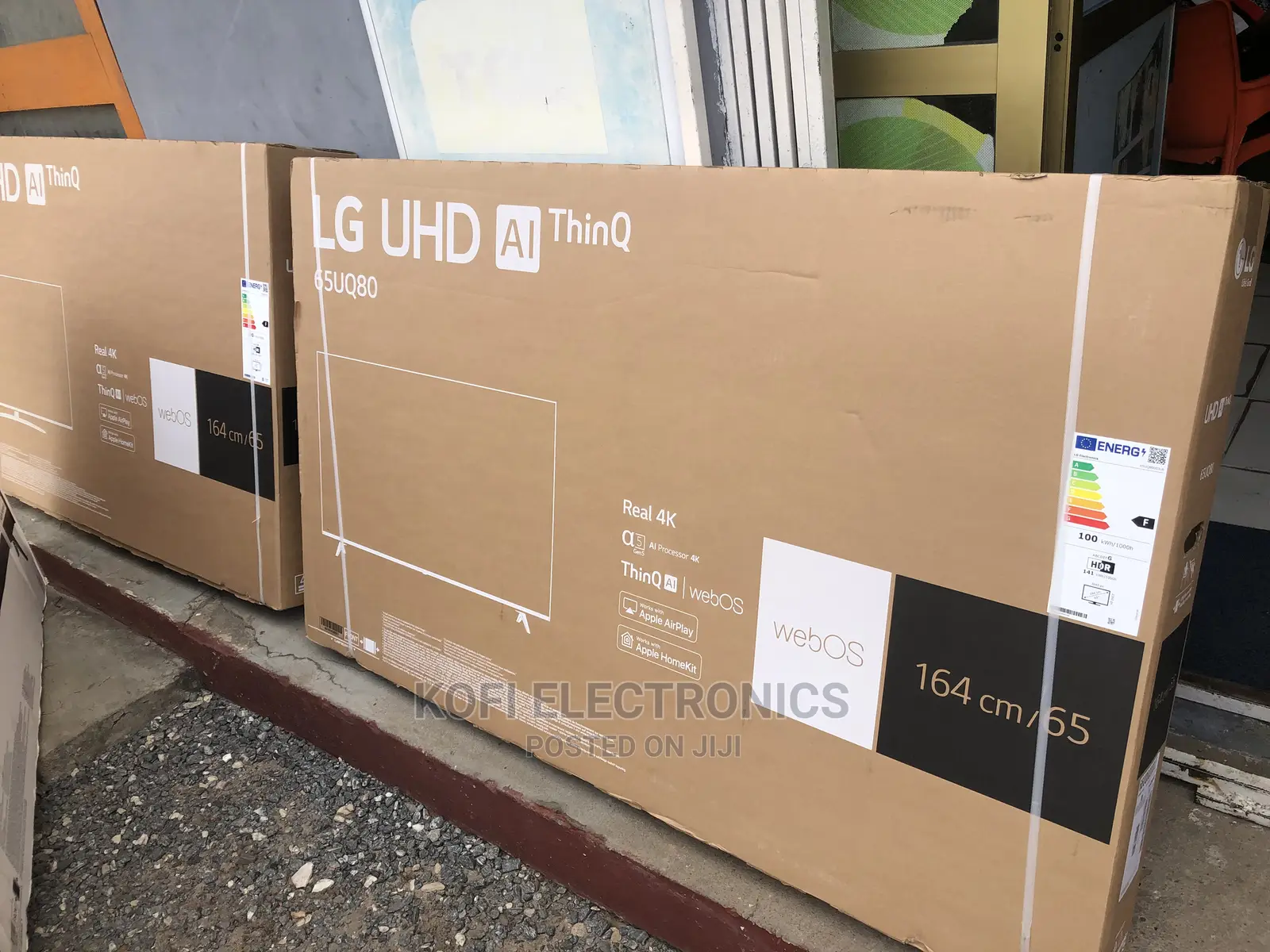 2022 LG UHD 65 Inch TV Webos Smart W/Ai Thinq Slim Design