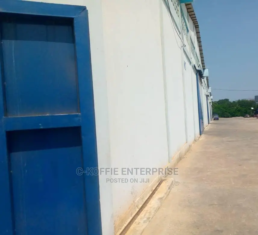 3120 SQM WAREHOUSE at Spintex for Rent