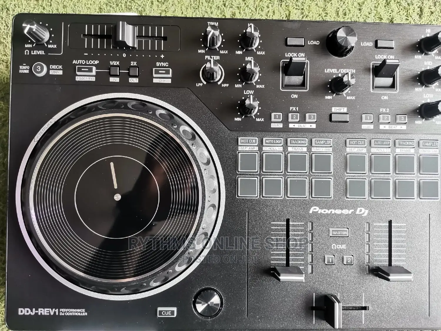 Pionieer DDJ-REV1 Controller